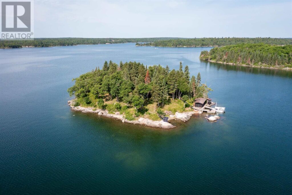 301 24 Whitefish Bay Island, sioux narrows, Ontario