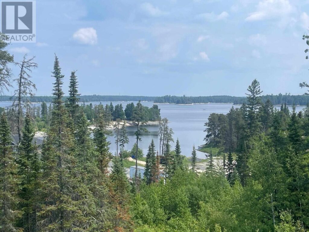Lot 2 Lougheed DR, kenora, Ontario