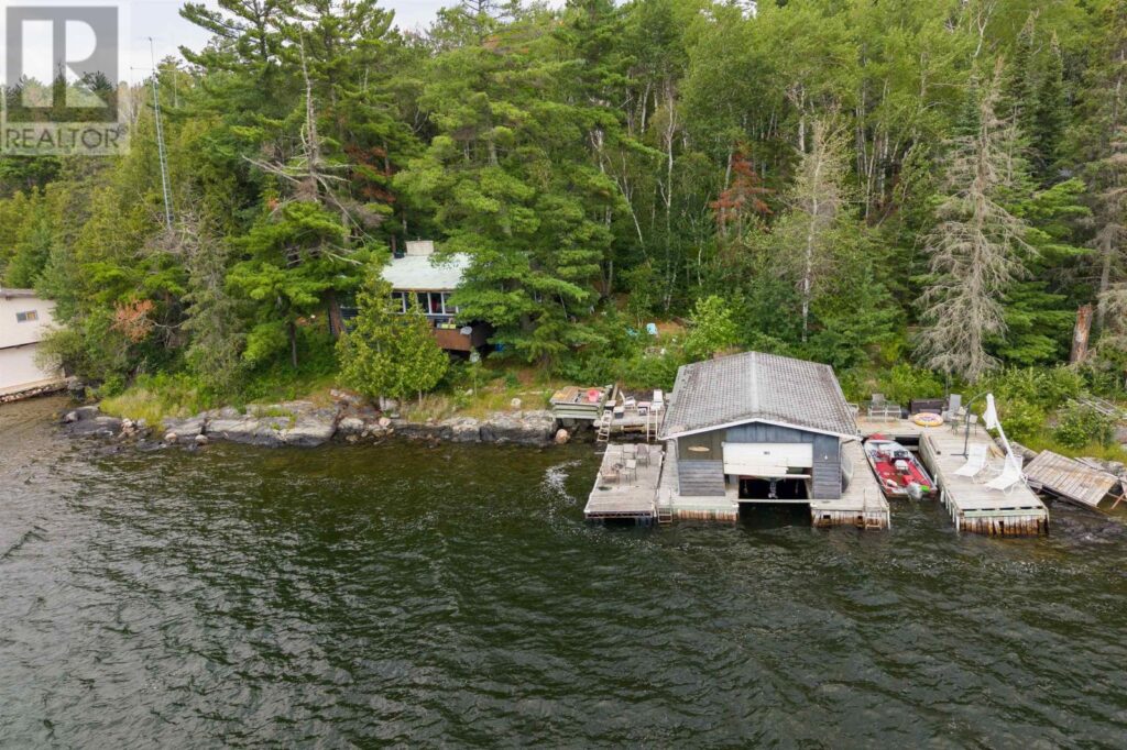 5A Burma RD, clearwater bay, Ontario